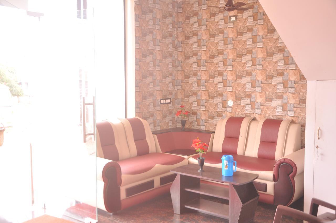 Hotel Sr Residency Rāmeswaram Extérieur photo
